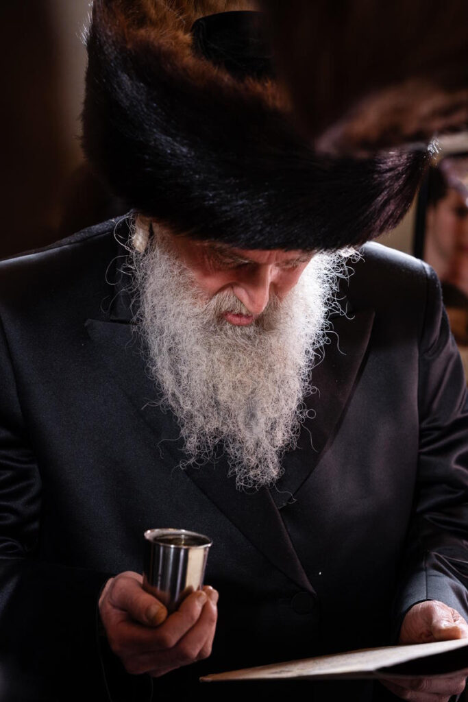 דמות רבנית במעמד החופה, צילום אירועים בהפרדה בבית שמש.