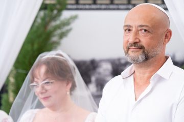 צלם לחתונה קטנה: תיעוד אינטימי ומרגש של אירועים במגזר הדתי