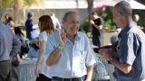 חיוכים ושמחה באירוע עסקי בסמינר באפעל - צילום כנס של חברת טופ אלפא
