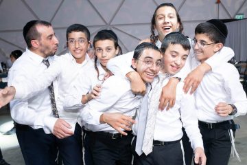 צלם דתי לבר מצווה | צילום אירועים לשומרי מסורת