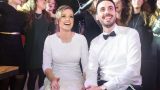 שמחה עד השמיים של החתן והכלה. מזל טוב !
